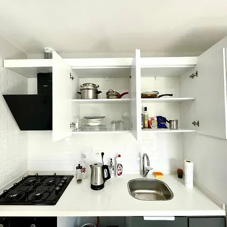 Flat In The Center Of Antalya, Close To The Beach *